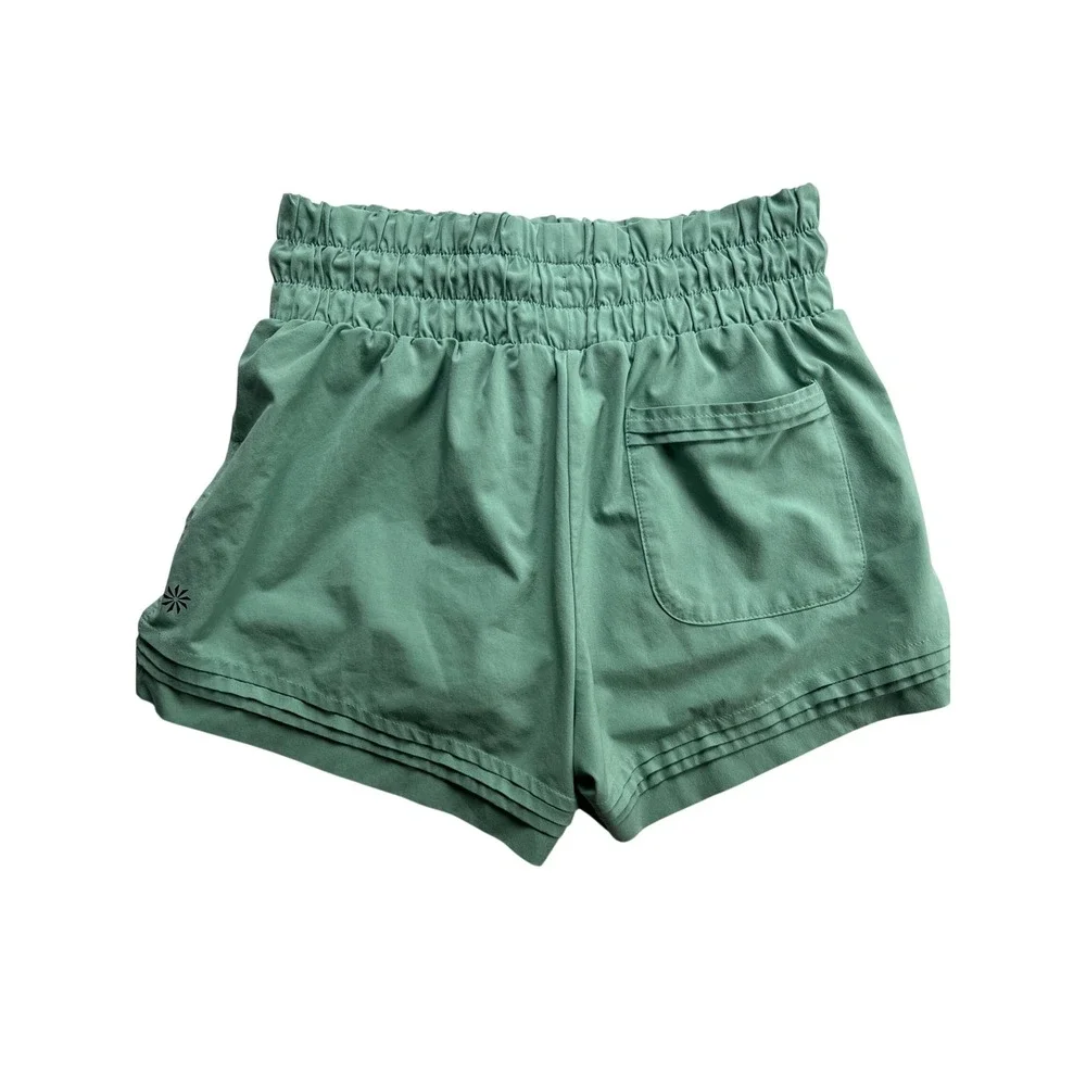 Athleta Girl Road Trippin Short Green Gorpcore Outdoor Athletic Pockets Sz L